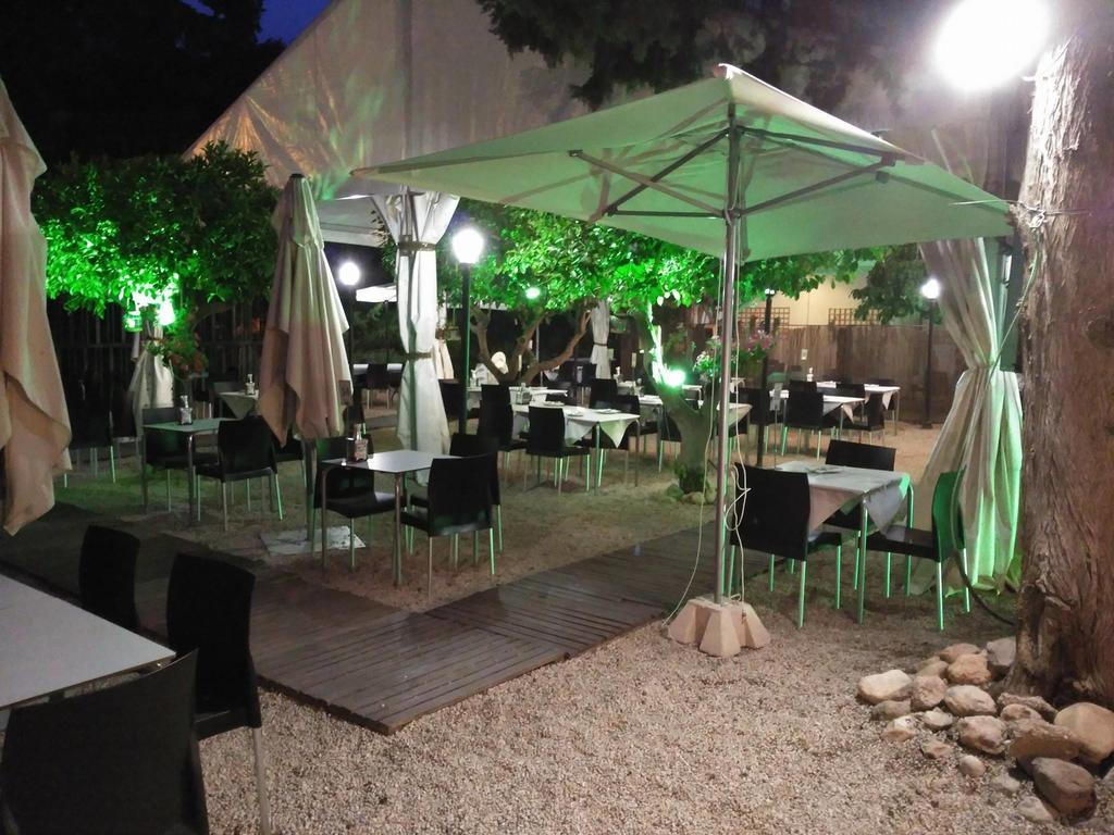Hotel Los Bartolos Алама де Мурсия Екстериор снимка